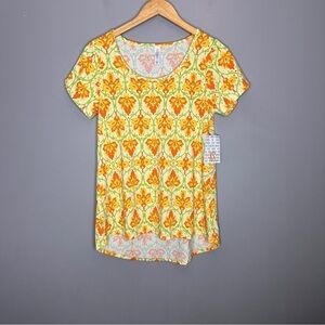 NWT Lularoe Tropical print Classic tshirt
